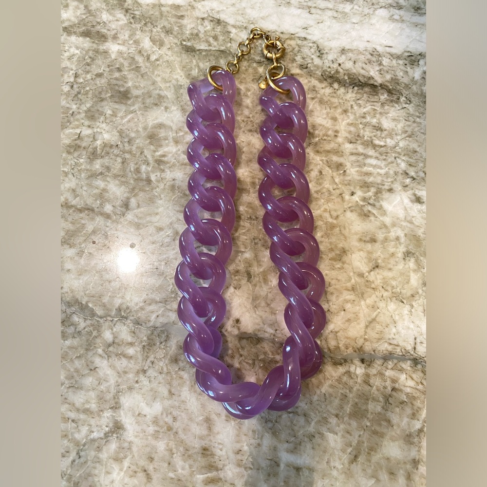 J. Crew Acetate Chunky Link Necklace in Purple. 21 Inch Total Length, Adjustable